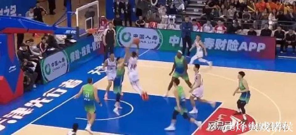 CBA-萨林杰25+13萨姆纳17分 广东力克天津豪取8连胜